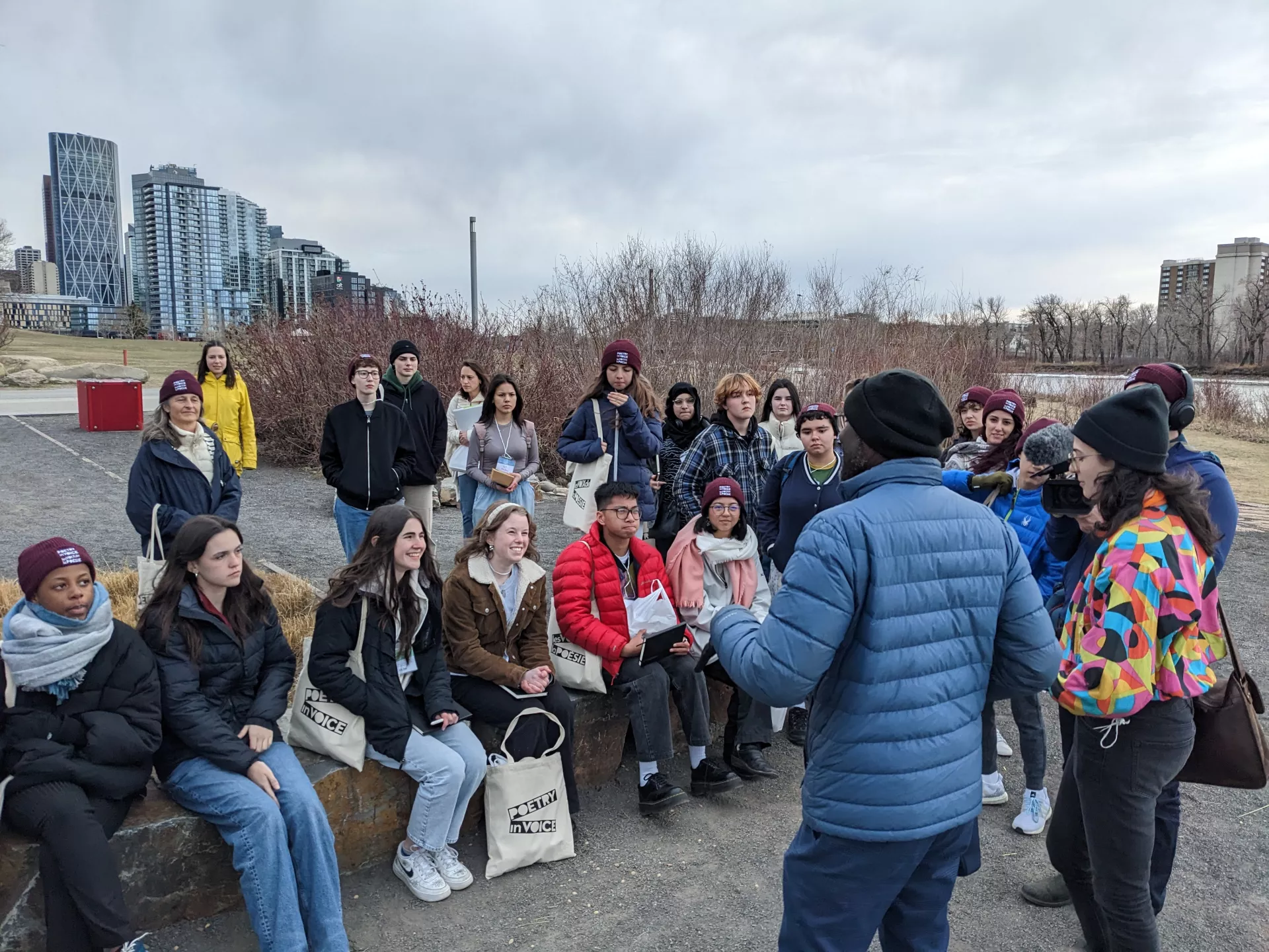 Liana translates Bertrand's words into French.